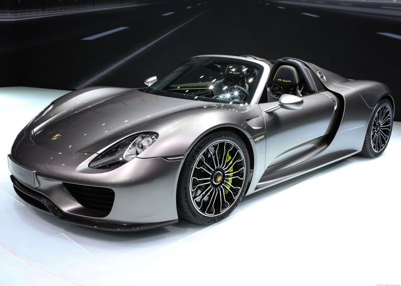 Porsche_918_Spyder-8046